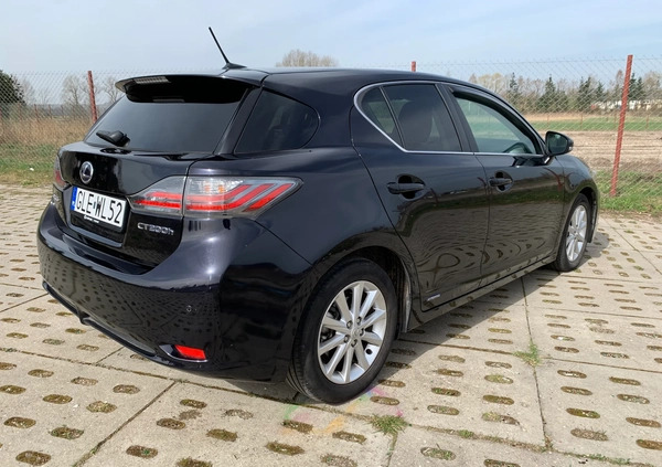 Lexus CT cena 43400 przebieg: 260000, rok produkcji 2012 z Lębork małe 137